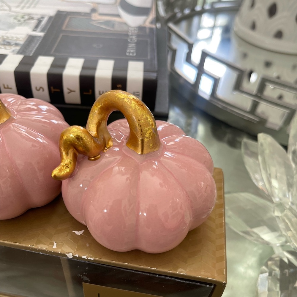 Nicole Miller Blush Pink Glazed Ceramic Pumpkins with Gold Stalks Set of 4 - Picture 8 of 14